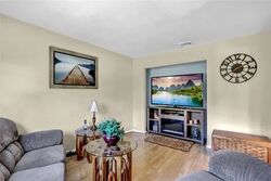 Ridgewood (D10), Condominium #452539331